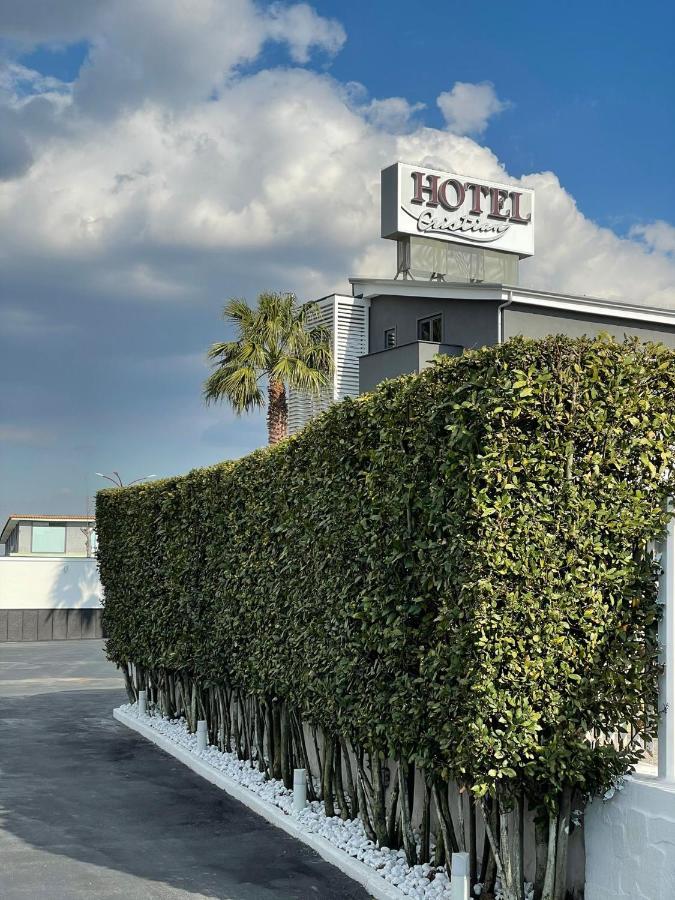 Hotel Cristian Giugliano In Campania Eksteriør bilde